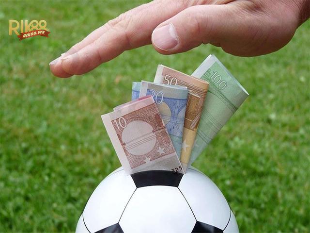 Kèo rung là gì? Cách chơi kèo rung của cao thủ 3 Rung kèo có thể thực hiện khi bóng còn lăn trên sân